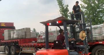 衡水 黄金麻冰裂纹，地铺石装车