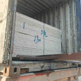 衡水 芝麻白花岗岩石材3.0公分光面毛板装柜出货