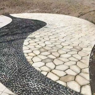 衡水 黄金麻冰裂纹地铺石工地铺装案例