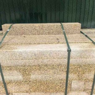 衡水 黄金麻花岗岩石材机切面栏杆料半成品