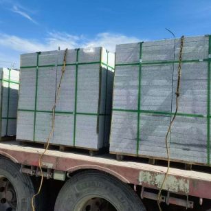 衡水 芝麻白花岗岩地铺石装车日常