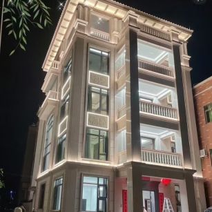 衡水 芝麻白花岗岩别墅外墙夜间效果