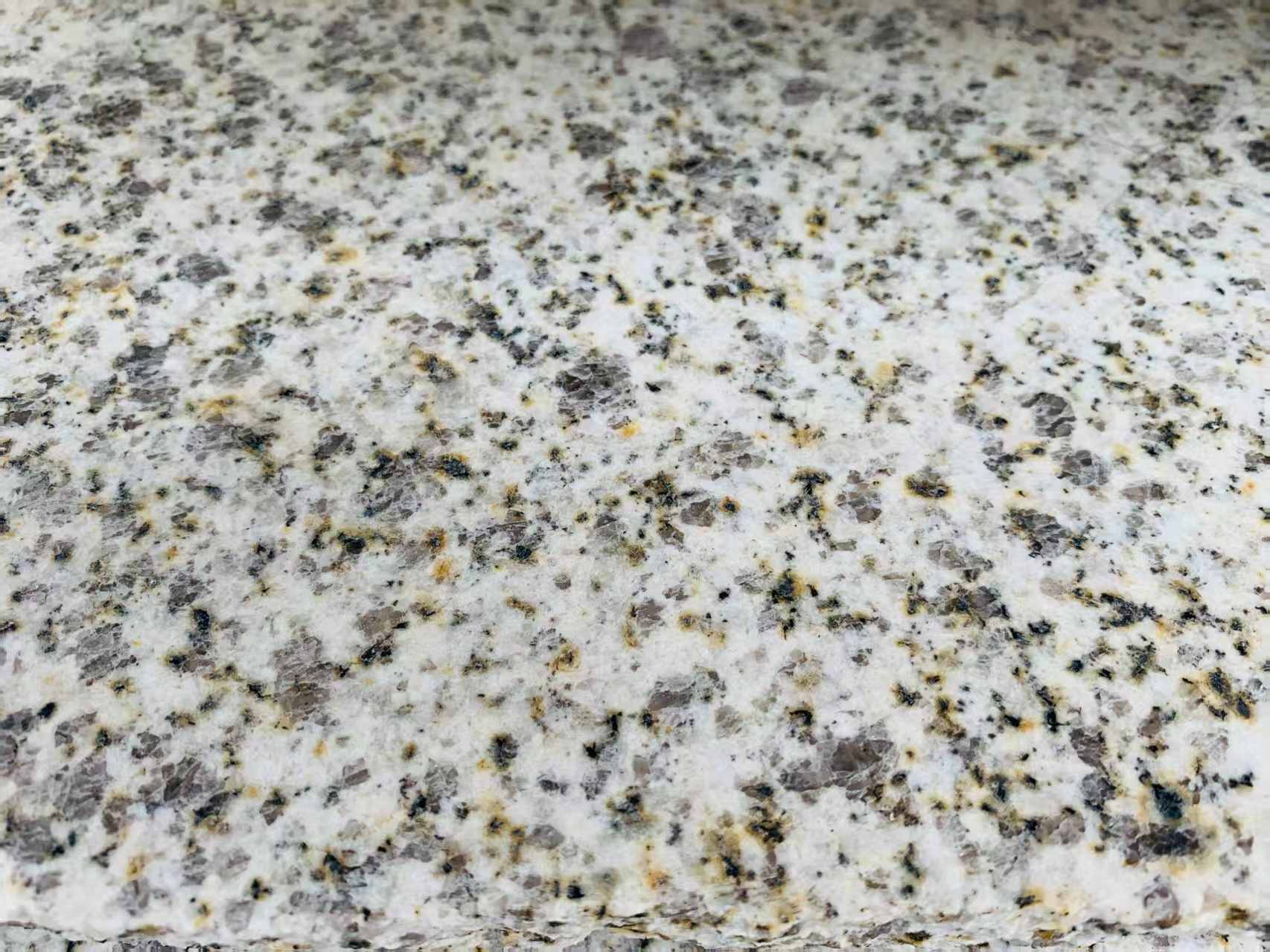 衡水 黄金麻花岗岩石材浅黄光面