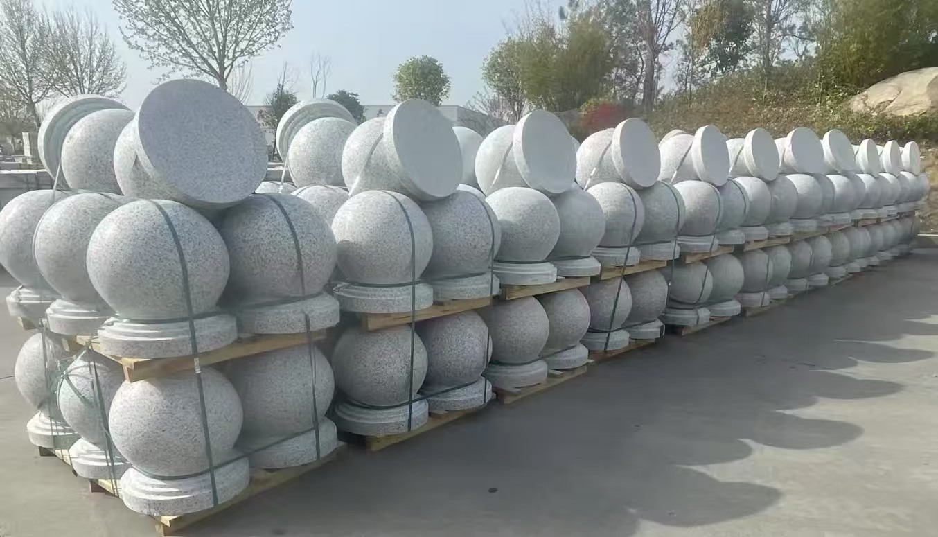 衡水 白麻花岗岩石材圆球，石球，挡车球，隔离球，景观石球，风水球等
