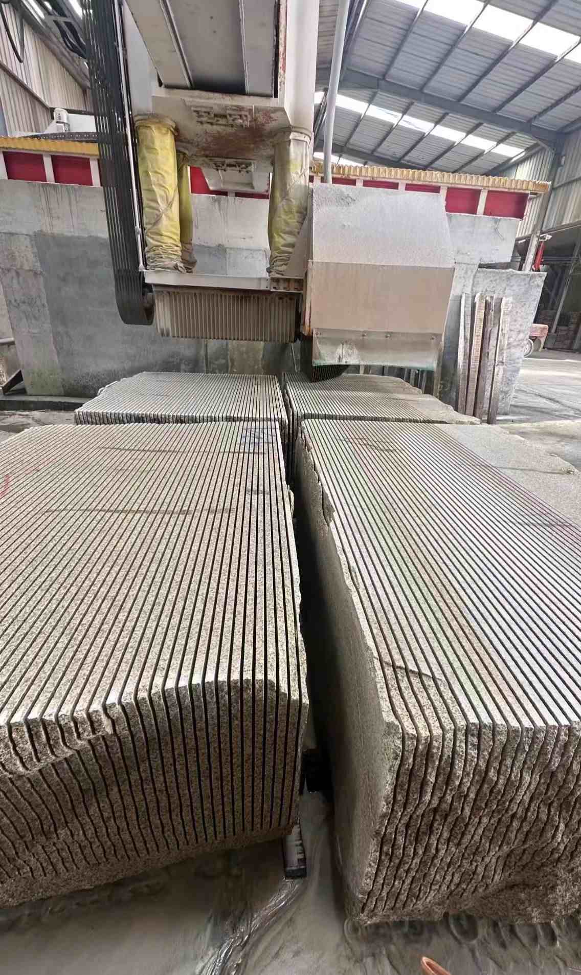 衡水 车间生产日常，黄金麻白麻花岗岩