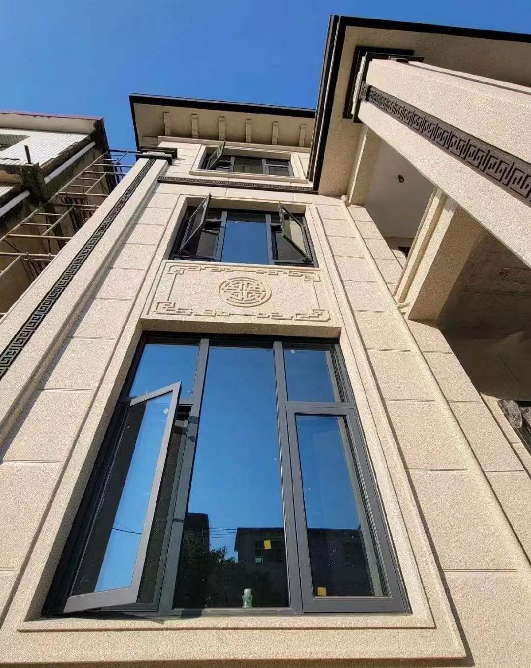 衡水 黄金麻荔枝面别墅外墙干挂效果展示