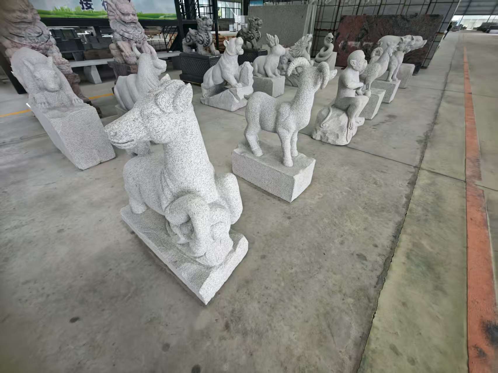 衡水 芝麻白花岗岩造型立体雕刻——十二生肖